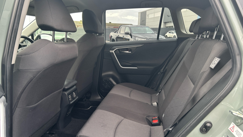 Toyota RAV4 2.5 VVT-i Hybrid Design 5dr CVT 2WD Hybrid Estate